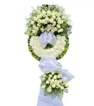 Kệ Hoa Hồng Trắng Cúc Trắng – Chia Buồn - Mã: I-059 - Giá: 1.300.000đ