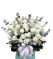 Giỏ Hoa Viếng Tone Trắng Hoa Hồng - Mã: I-093 - Giá: 550.000đ