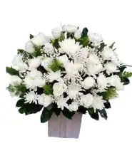 Giỏ Hoa Viếng Tone Trắng Mix Cúc - Mã: I-095 - Giá: 550.000đ