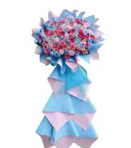 Kệ Hoa Khai Trương Tông Xanh – Bền Vững Phát Triển