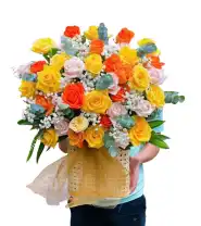 Giỏ Hoa Chúc Mừng Ánh Nắng Vàng