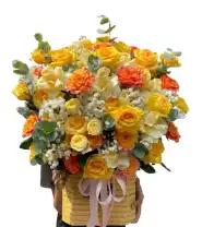 Giỏ Hoa Chúc Mừng Ánh Nắng Vàng